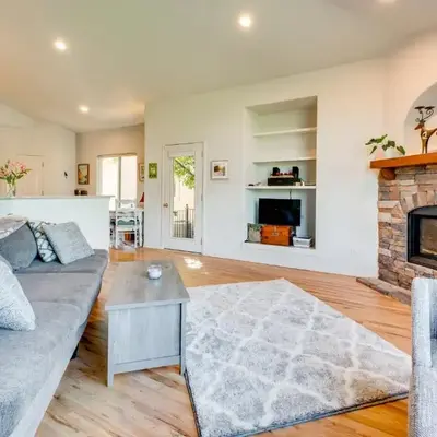 Pet-Friendly Longmont Home with McIntosh Lake Access