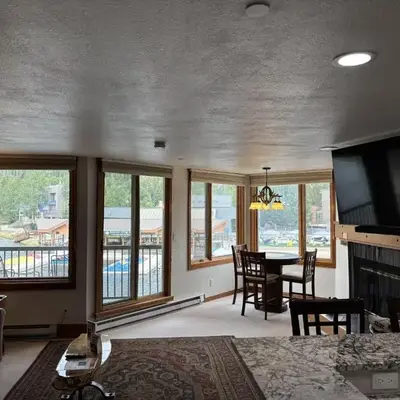 Studio in Lakeside Village
