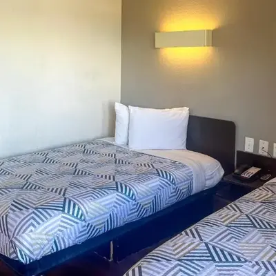 Motel West