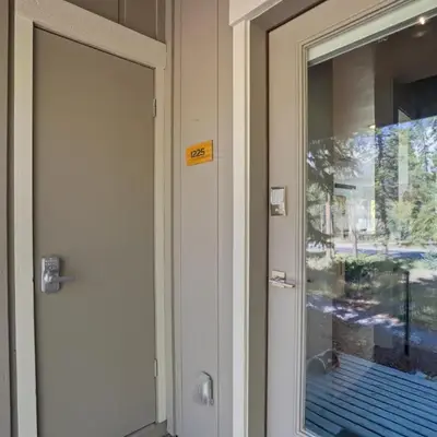 Soda Springs Ski Retreat - Heated Pool & Hot Tub