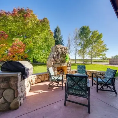 Loveland Peaks Retreat Family Home 3 Mi to Dtwn!