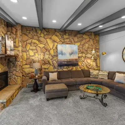 Lake Cliffe 305 Building A