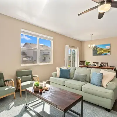 Windshire Retreat with Pool