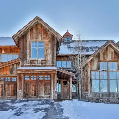 Barnwood Beauty at Grand Elk- Pet Friendly- Hot Tub Private Golf Ski Games