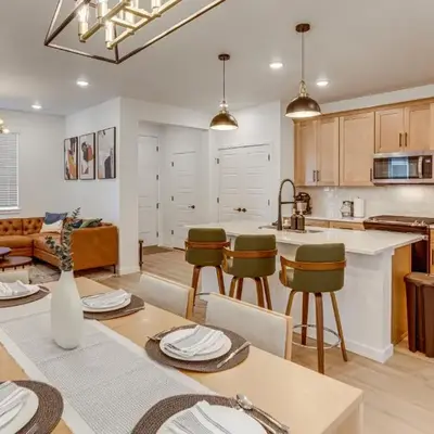 Great for Families! Newly Built Home in Aurora