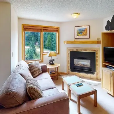 Iron Horse Resort 5064