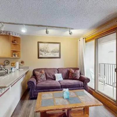 Iron Horse Resort 3063
