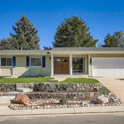 Bright and Cozy Ranch Style House Centennial