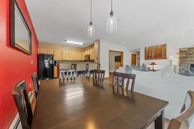Gallery image of Gateway 5015 in Keystone