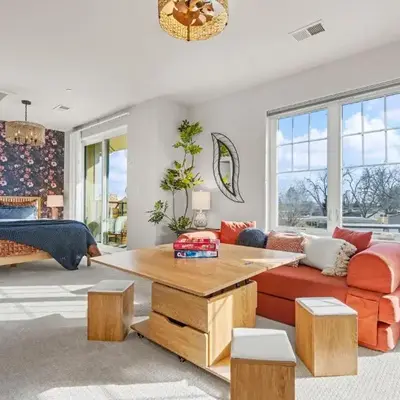 The Revive Loft with Balcony