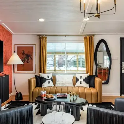 The Wild Western - 5Bed