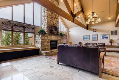 Gallery image of Gateway 5063 in Keystone