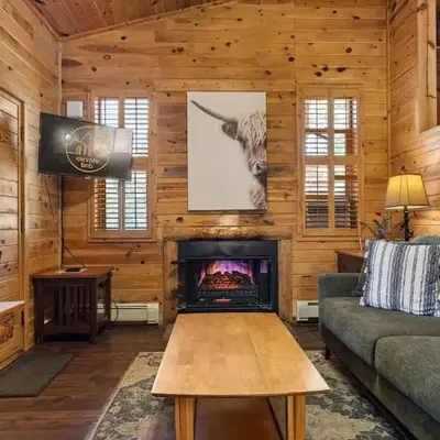 Cabin 8-Cozy King Loft Cabin 5 Min to RMNP