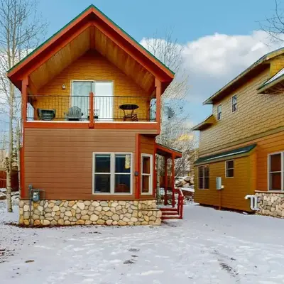 Grizzly Peak Lodge