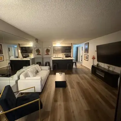 Stylish Stay In Downtown Denver