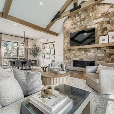 37 Alcove townhouse