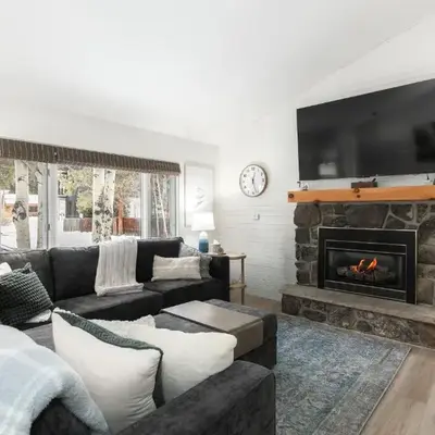 Cozy Winter Park Ski & Bike Retreat