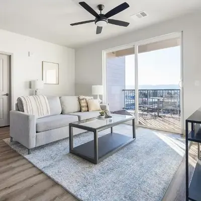 Landing Incredible 1BD Gym Clubhouse