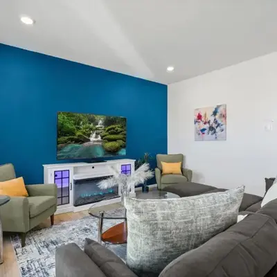 Pelican Landing Modern 3BD in Lakes at Centerra