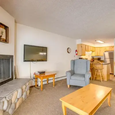 3 Mi to Winter Park Slopes! Unit with Pool and Hot Tub