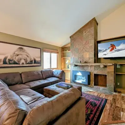 Flying Dutchman 1201 by SummitCove Lodging