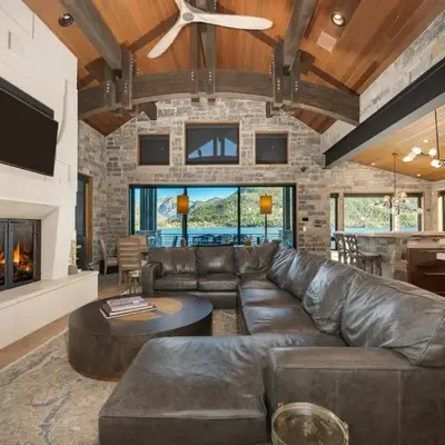 LP Lakefront House - Private Dock
