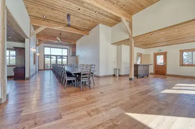 Gallery image of Aspen Falls - 30-acre Luxury Estate Rental 20-NCD0226 in Estes Park