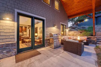 Gallery image of Aspen Falls - 30-acre Luxury Estate Rental 20-NCD0226 in Estes Park