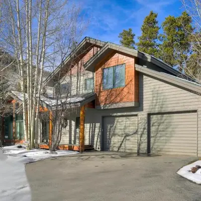Frisco Cedar Cabin