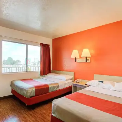 Motel 6-Denver