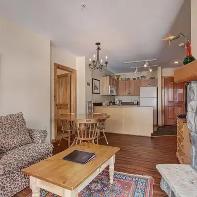 8493 Dakota Lodge Condo