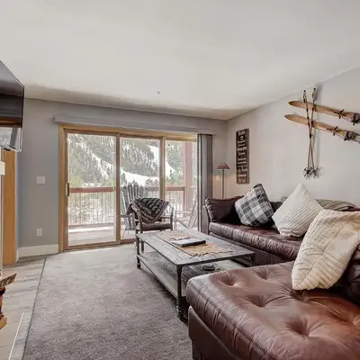 C212 Cinnamon Ridge Condo