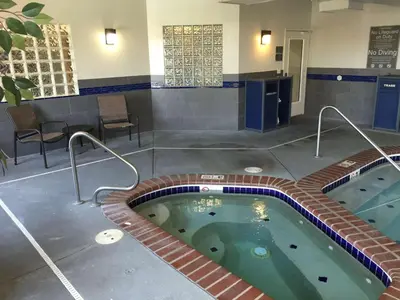 a jacuzzi tub in the lobby of a hotel at Best Western Plus Gateway Inn & Suites - Aurora in Aurora