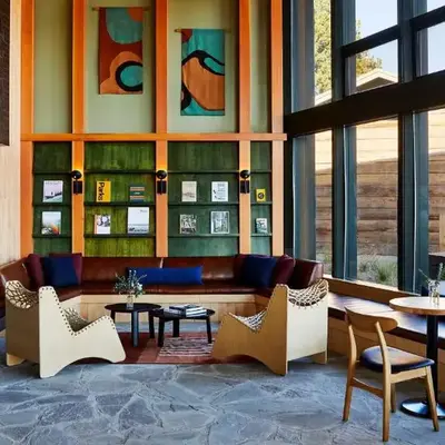 Trailhead Lodge