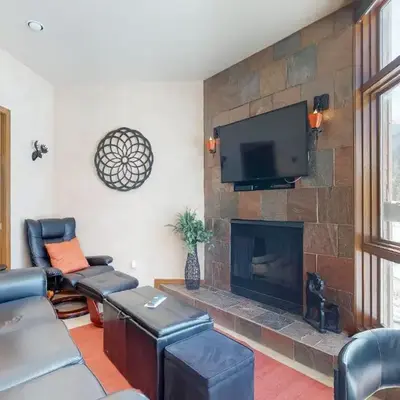 2914 River Bank Lodge - Keystone