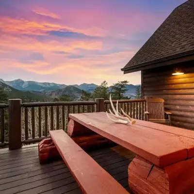 Awestruck Home
