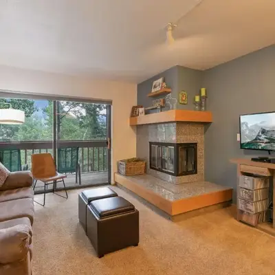 Lagoon Royal Townhome: Mountain Views Meet Modern Comforts