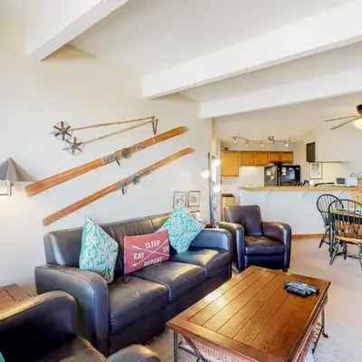 2 Bed 1 Bath Apartment in Wildernest