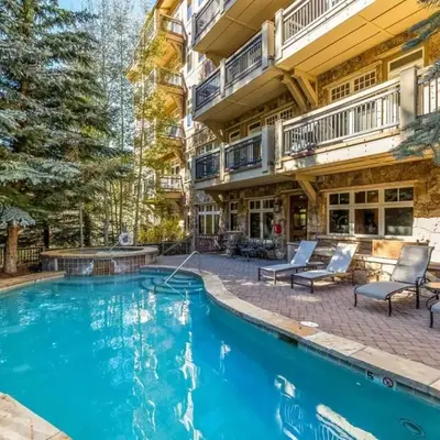 Premier 2 Bedroom Ski In