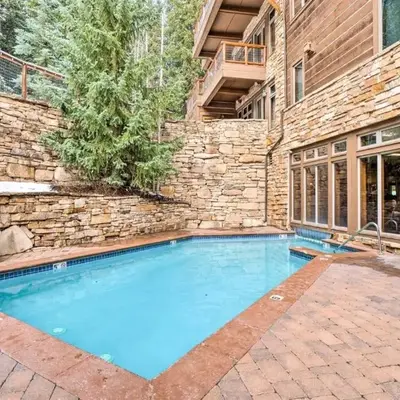 Premier 3 Bedroom Timbers Ski In