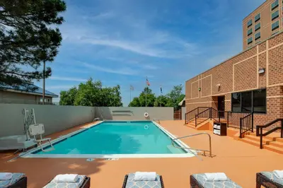 a swimming pool on top of a building at Sheraton Hotel Denver Tech Center in Greenwood Village
