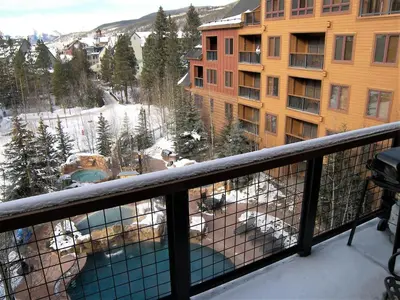 a balcony with a view of a snow covered mountain at Springs 2 Bed3 Bath plus Murphy SPDW in Keystone