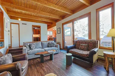 a living room with a couch and chairs at Tennis Townhome 2 Bd 25 Ba TTMR in Keystone
