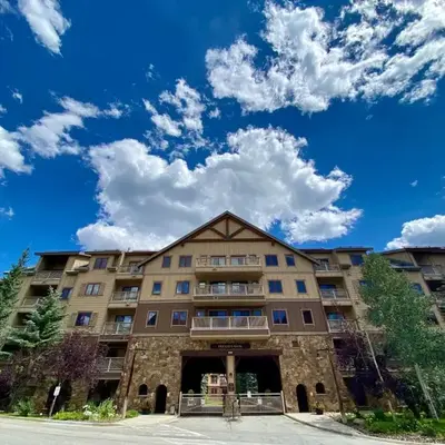 Montezuma 1771 by SummitCove Lodging