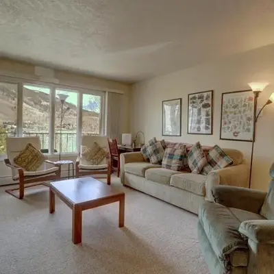 CC42 Chateau Claire condo