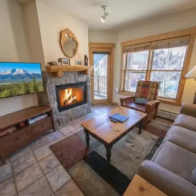 Tenderfoot Lodge 2620 by SummitCove Lodging