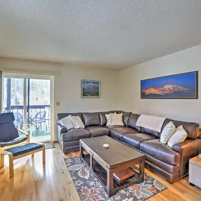 Walk to Main St Condo with Deck in Frisco