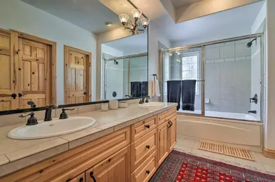 Gallery image of Cozy Townhome Just 4 Miles to Winter Park Resort! in Winter Park