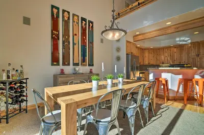 Gallery image of Cozy Townhome Just 4 Miles to Winter Park Resort! in Winter Park