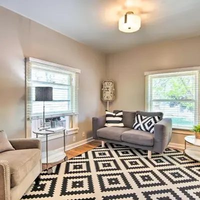 Historic Apartment - Walk to CSU Campus and Old Town